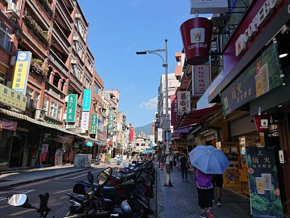 淡水老街歡樂便利民宿 Tamsui Eksteriør billede